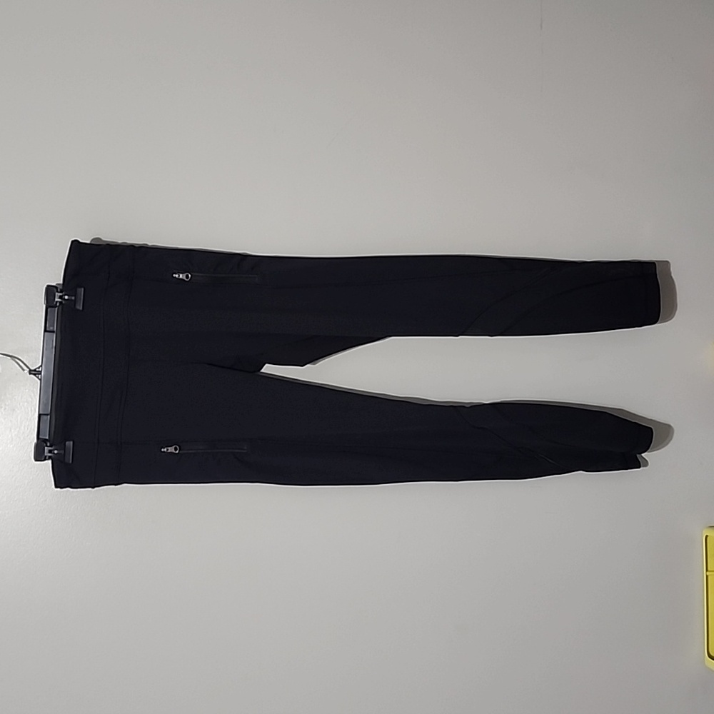 Lululemon Women's Black Legging/Tights size 6